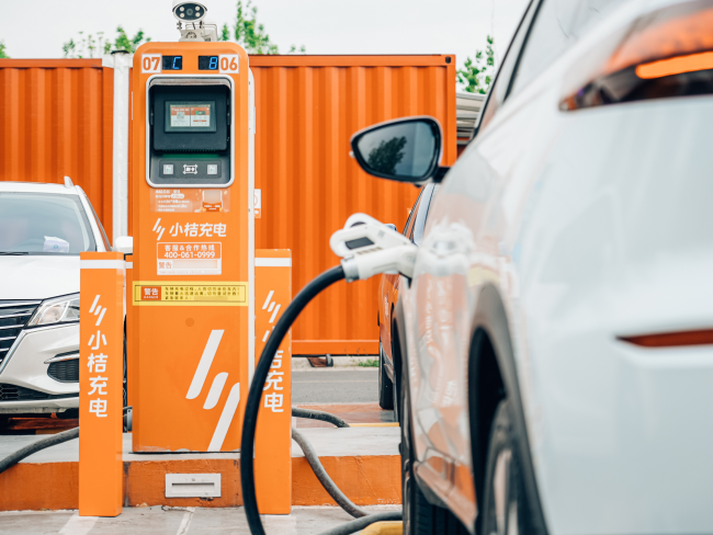 滴滴:双节假期打车需求上涨14% 入境打车海外出行订单双爆发